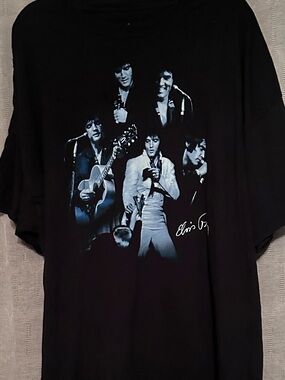 Elvis Presley Black Graphic Tee from Official Graceland Store